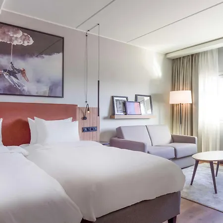 Radisson Blu Airport Hotel, Oslo 4* Garder