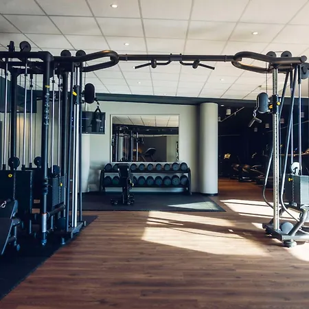 奥斯陆加勒穆恩丽笙布鲁机场酒店 酒店 4*