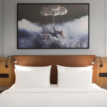 奥斯陆加勒穆恩丽笙布鲁机场酒店 4* Garder