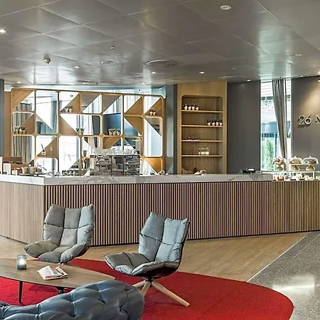 Radisson Blu Airport Hotel, Oslo 4* Garder