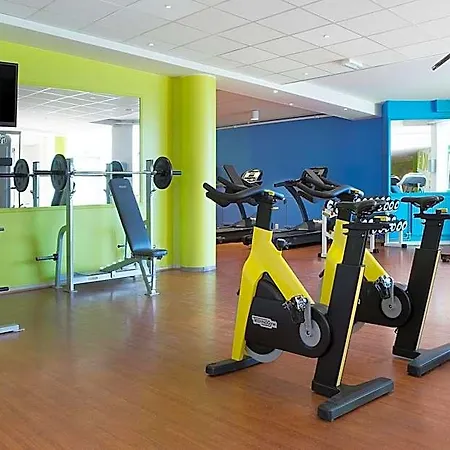 Radisson Blu Airport Hotel, Oslo 4* Garder