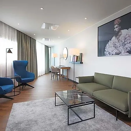 Radisson Blu Airport Hotel, Oslo Garder