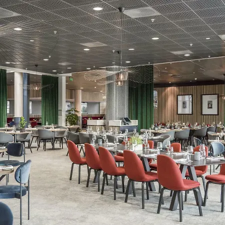 Radisson Blu Airport Hotel, Oslo Hotel