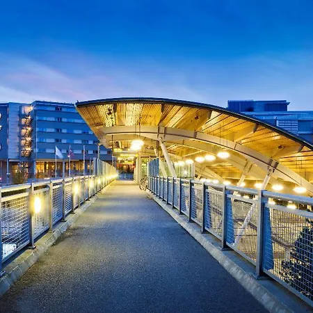 Radisson Blu Airport Hotel, Oslo 4*