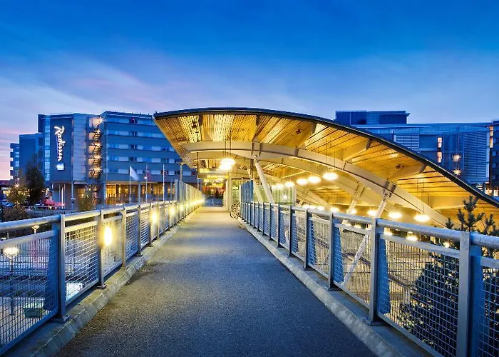 Radisson Blu Airport Hotel, Oslo 4*