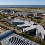 Radisson Blu Airport Hotel, Oslo 4* Garder